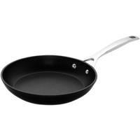 Koop Le Creuset Les Forgees Koekenpan 24 cm - 0630870033862
